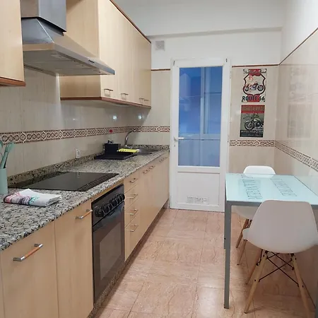 Apartamento Actualizado 2024, Casco Vello 7 Minutos, Wifi Vigo