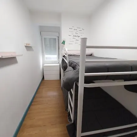 Actualizado 2024, Casco Vello 7 Minutos, Wifi Apartmán Vigo