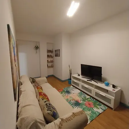 Actualizado 2024, Casco Vello 7 Minutos, Wifi Apartamento *