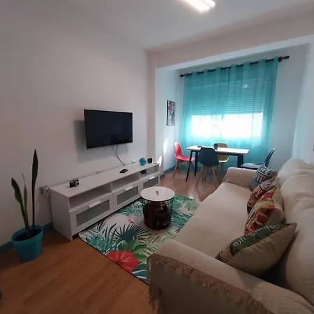 Apartmán Actualizado 2024, Casco Vello 7 Minutos, Wifi Vigo