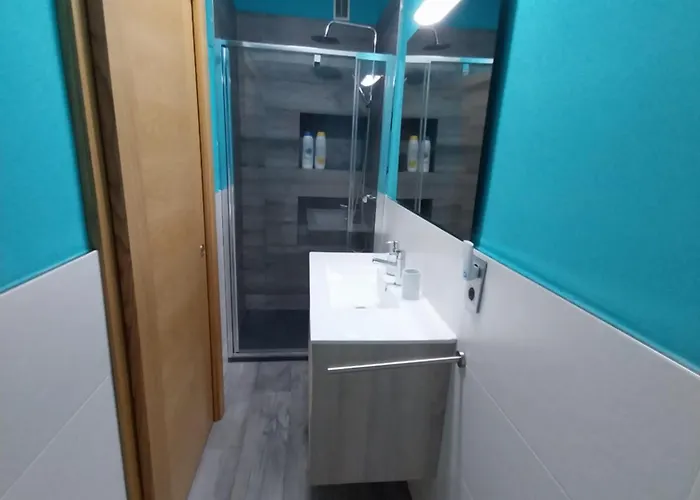 Actualizado 2024, Casco Vello 7 Minutos, Wifi 公寓 *